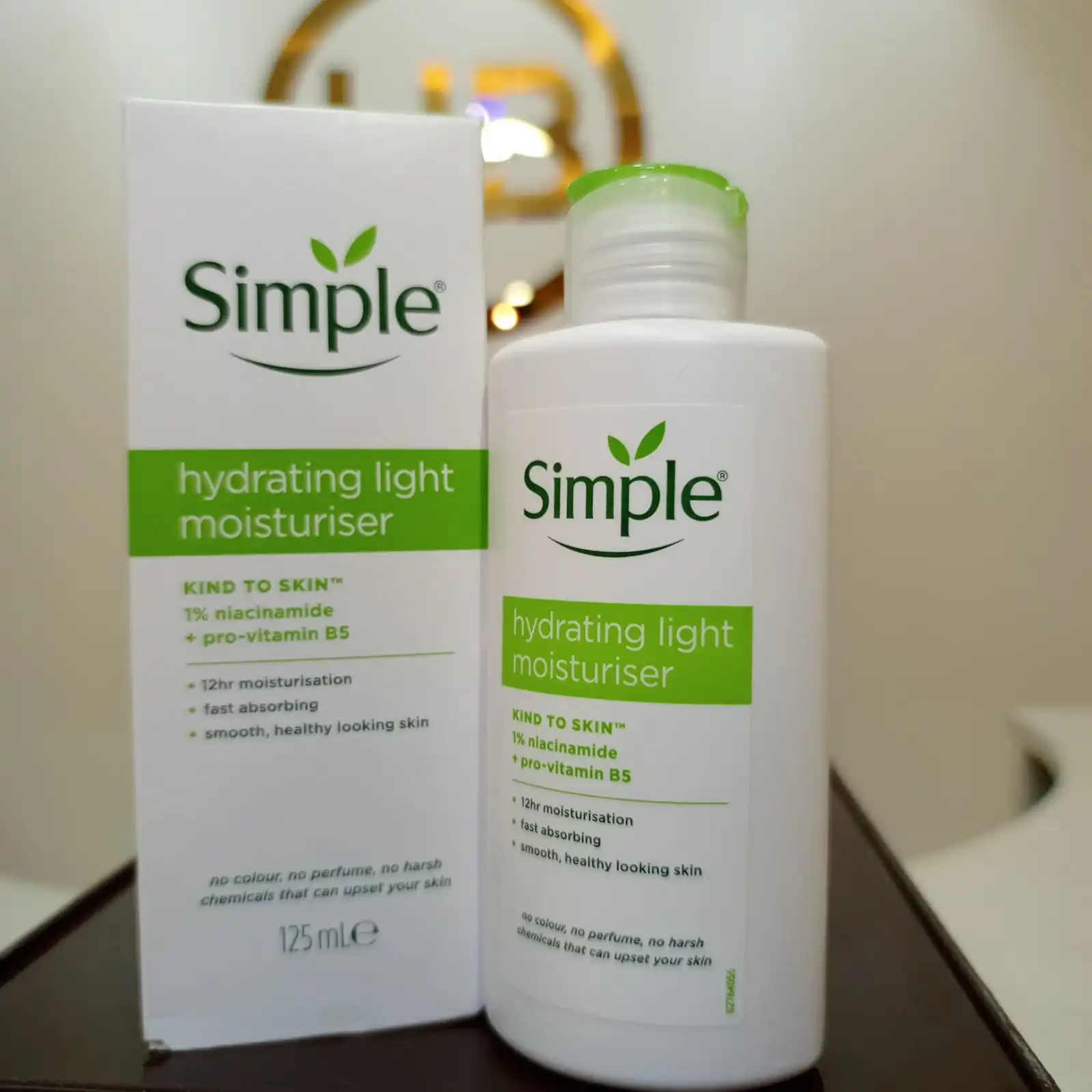 Simple Replenishing Light Moisturiser - 125ML